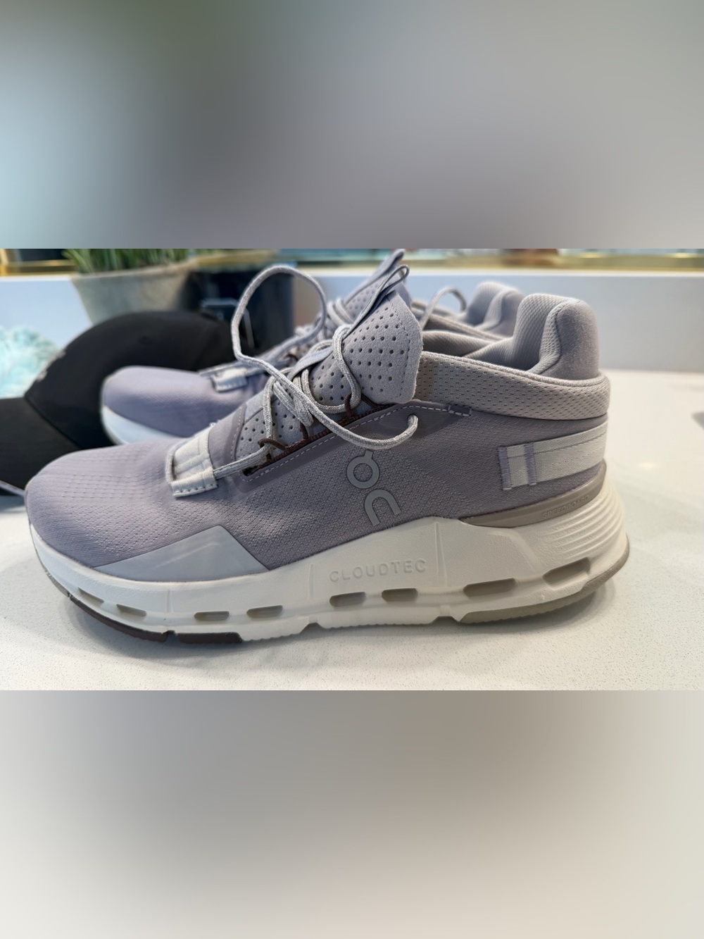 On Cloudtec Women’s Athletic Shoes — Light Gray